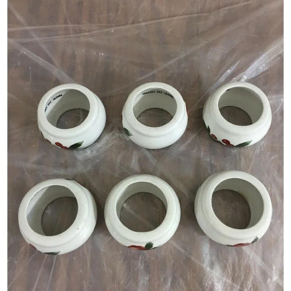 VTG Ceramic Napkin Rings White Apples Cherries 1.25